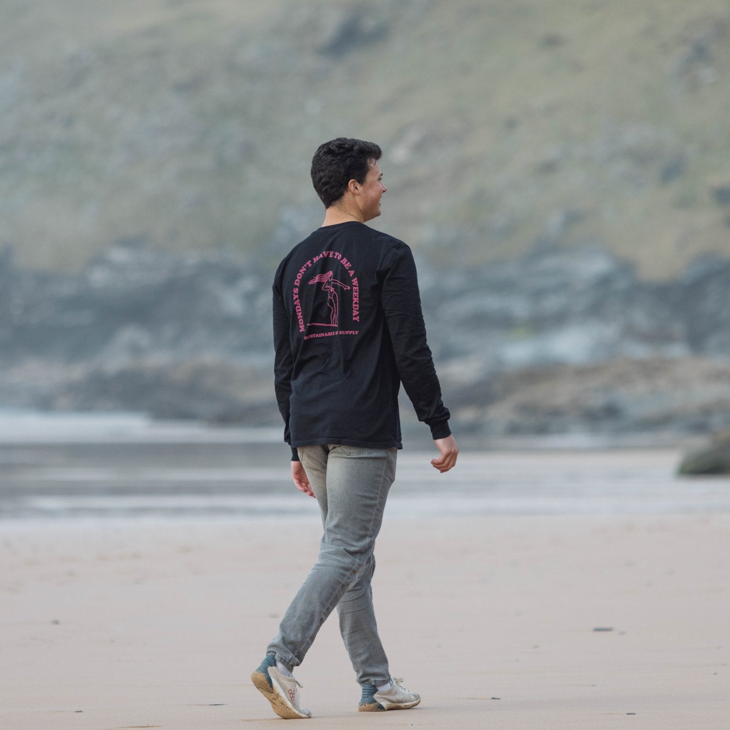 Mondays Long Sleeve Tee